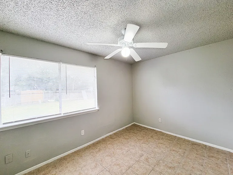 17706 Glenhagen Ct — Photo 28