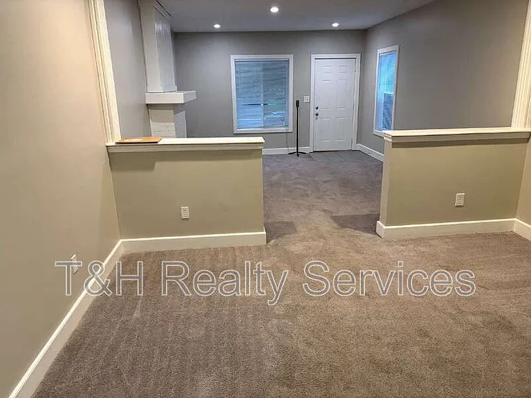 2923 N Delaware St — Photo 7