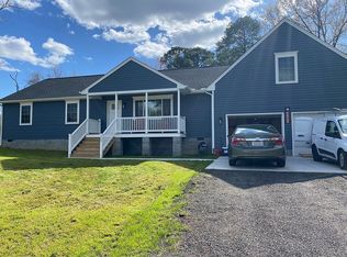 2386 Ironwood Ln, Hayes, VA 23072