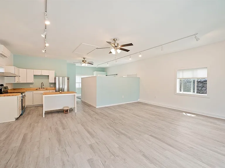 15 Rockland House Rd #A — Photo 7