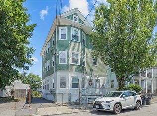 18 Daniel Ave, Providence, RI 02909