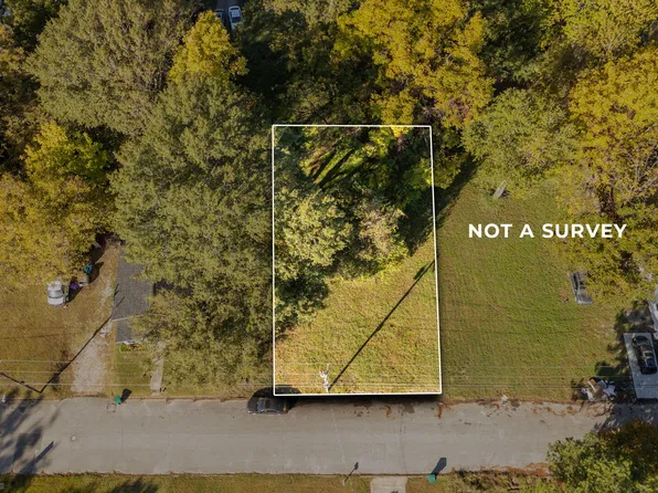 327 N Lindsey St, Jackson, TN 38301