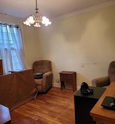 2nd image of 3966 44th St
