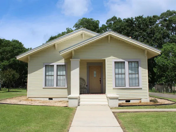102 S Jackson St, Opp, AL 36467