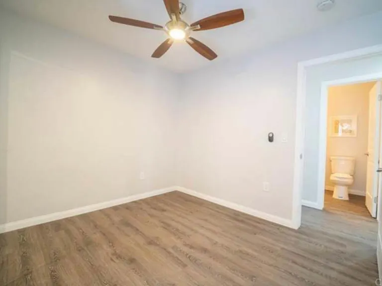 6145 Streamview Dr — Photo 2