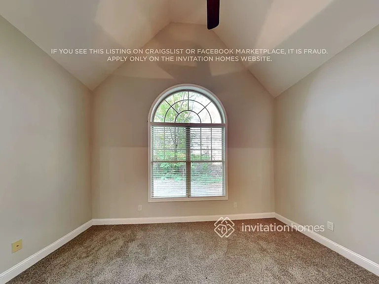 112 Al Jennah Blvd — Photo 8