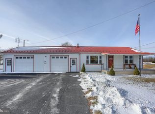 170 Oak Hill Rd, Carlisle, PA 17015