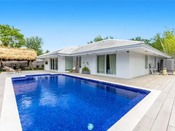 524 Warren Ln, Key Biscayne, FL 33149