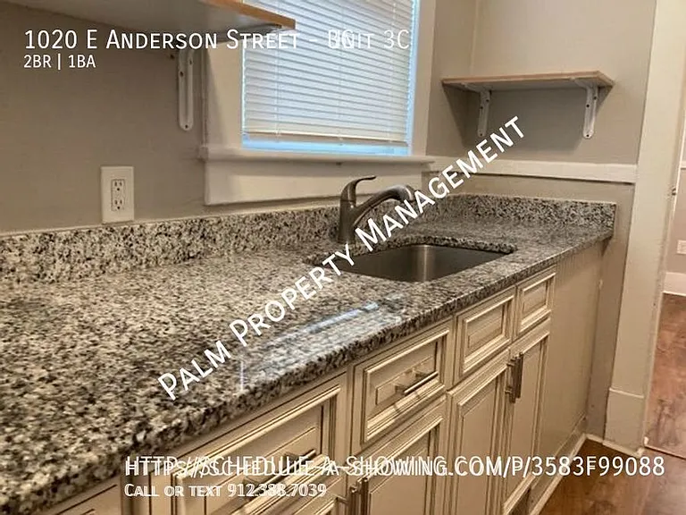 1020 E Anderson St #3C — Photo 8