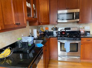 79 College Ave #2A, Somerville, MA 02144