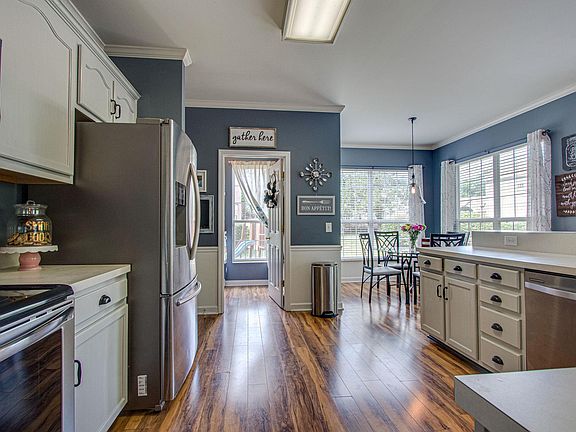 4th image of 3702 Biltmore Ct