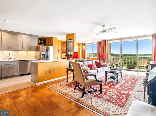 3001 Veazey Ter NW APT 1632, Washington, DC 20008
