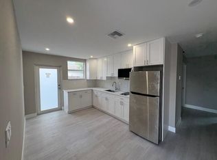 5580 Honeysuckle Dr FLOOR 1, West Palm Beach, FL 33415