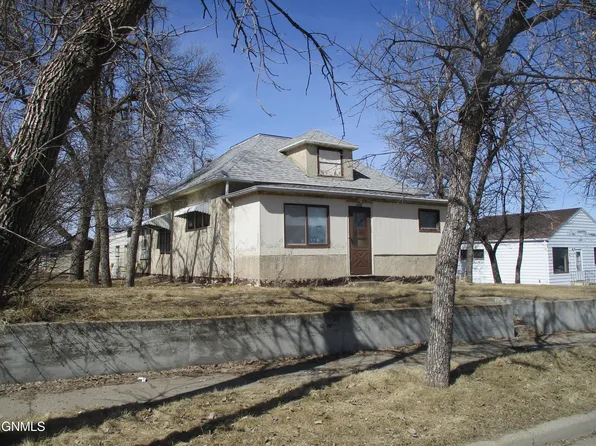 308 Main St, Turtle Lake, ND 58575