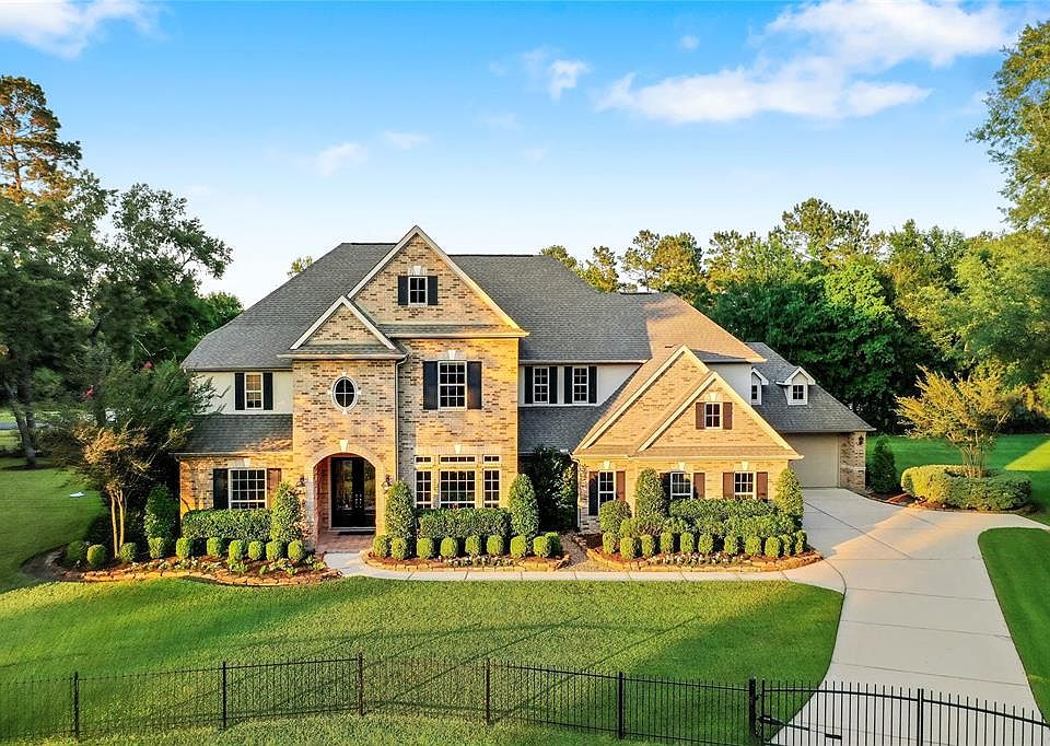 Presenting 28306 Bolinas Court, located in idyllic Benders Landing.