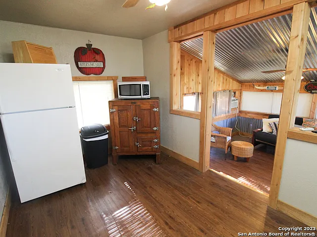 955 Faurie Rd #CEDAR CABIN — Photo 9