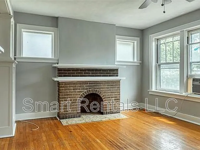 2201 Bellevue Ave #2 — Photo 4