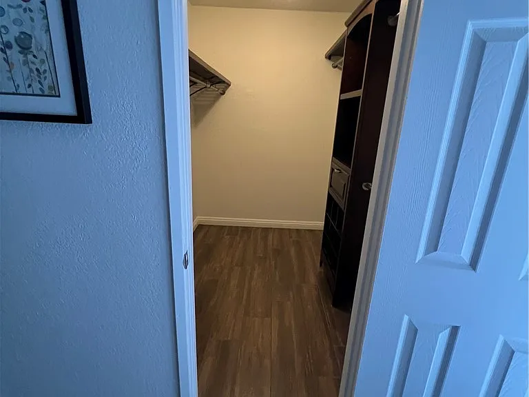 3956 Clear View Dr — Photo 42