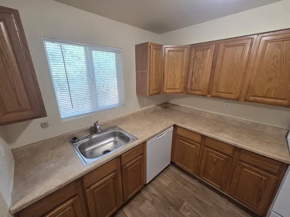 19703 SW 68th Ave, Tualatin, OR 97062