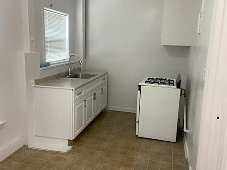117 S Isabel St — Photo 26