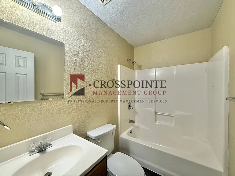 10230 Peterson Rd — Photo 17