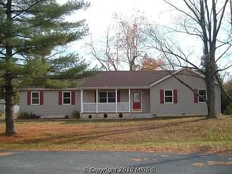 102 Creston Rd photo 1