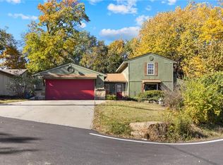 95 M St, Lake Lotawana, MO 64086