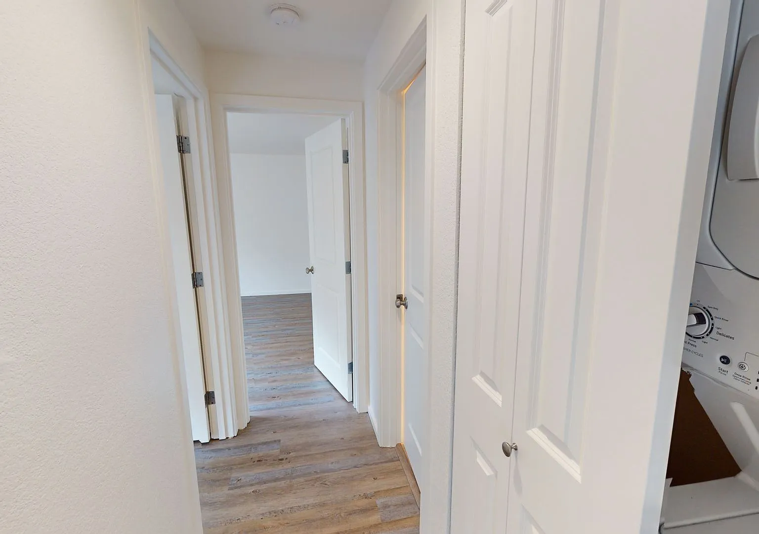 Parkridge Apartments — Photo 4