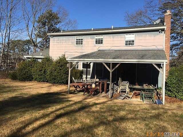 2nd image of 6 Barry Ln