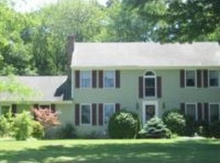 20 Pine Tree Hill Rd, Shelton, CT 06484