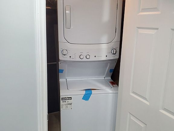 5th image of 43 Eastview Gate