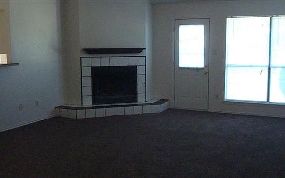 2nd image of 2512 Echo Point Dr