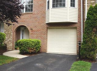 46 Jayme Dr, York, PA 17402