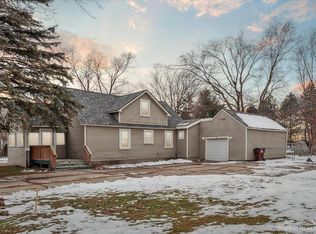 260 Outer Dr, Dundee, MI 48131