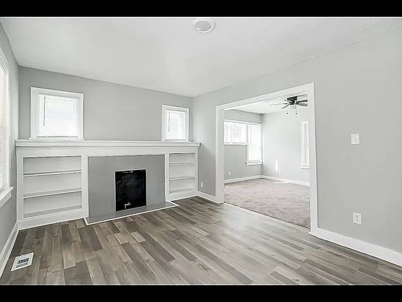 5th image of 3932 Wabash Ave