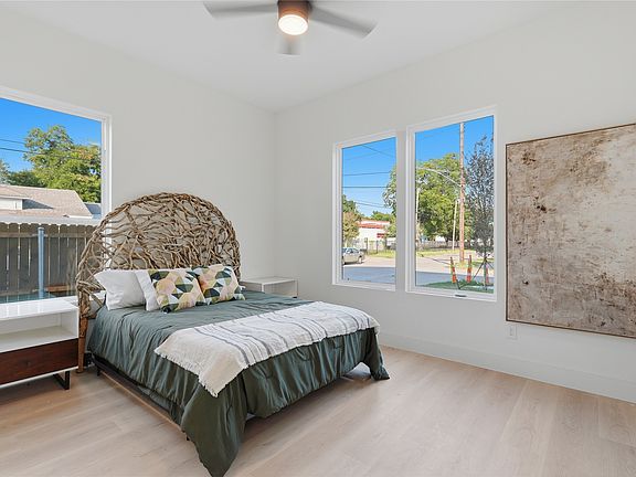 4th image of 2329 Stoneman St