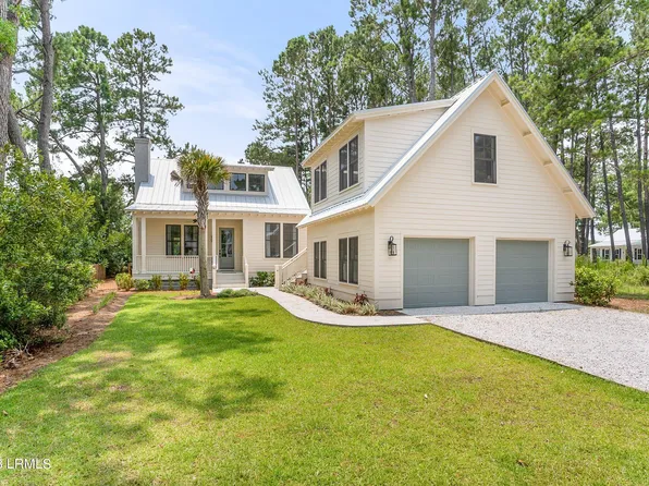 30 Stoney Island Drive, Beaufort, SC 29907