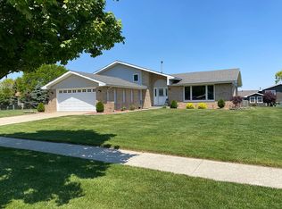 13322 W Maverick Trl, Homer Glen, IL 60491