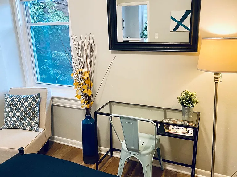 602 M St NW #2 — Photo 9