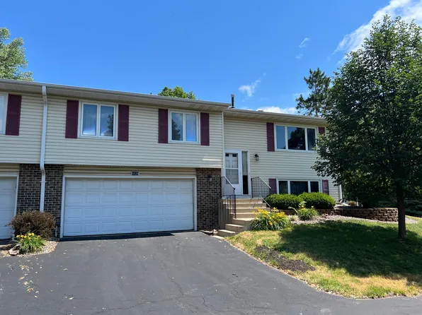 8420 W 100th St, Bloomington, MN 55438