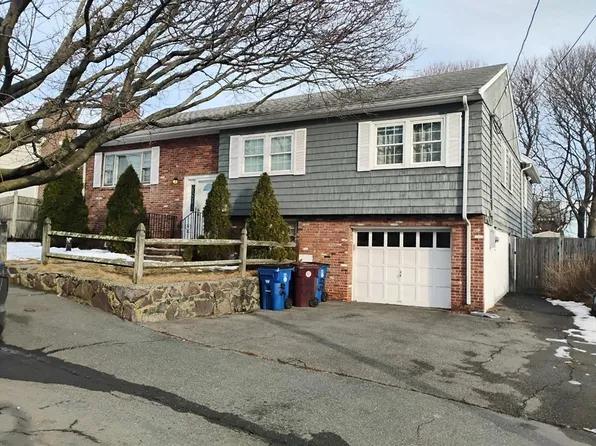 45 Larkin St, Revere, MA 02151