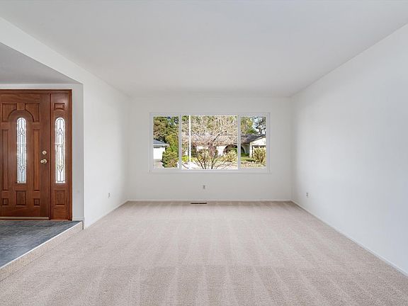 4th image of 2565 Brookhaven Drive