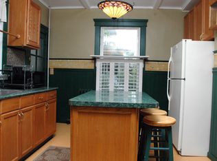 327 S 1st Ave, Highland Park, NJ 08904