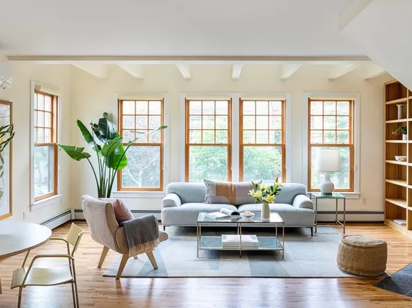 15-19 Mount Vernon St Unit 4, Cambridge, MA 02140