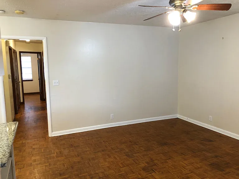 1508 Southern Heights Ave — Photo 30