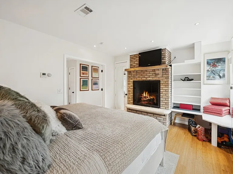 24 Pleasant Ln — Photo 29