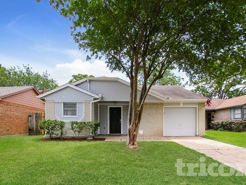 1st image of 13175 Pebblewalk Cir