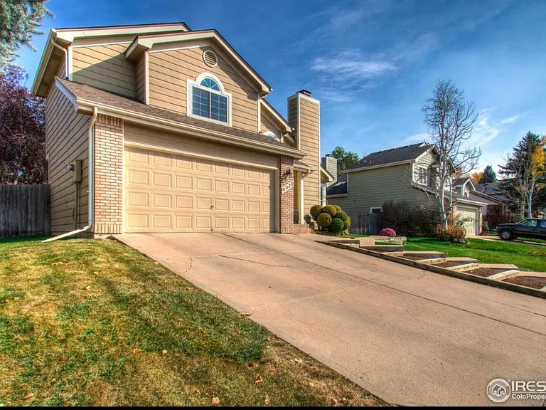 4020 Stoney Creek Dr — Photo 2