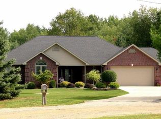 350 Blue Spruce Ln, Sandusky, MI 48471