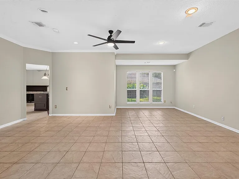 9211 Palm Shores Dr — Photo 6